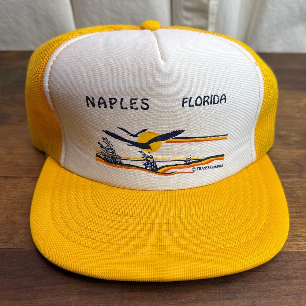 Vintage Naples Florida Bird Beach Graphic Snapback Mesh Trucker Hat Adjustable